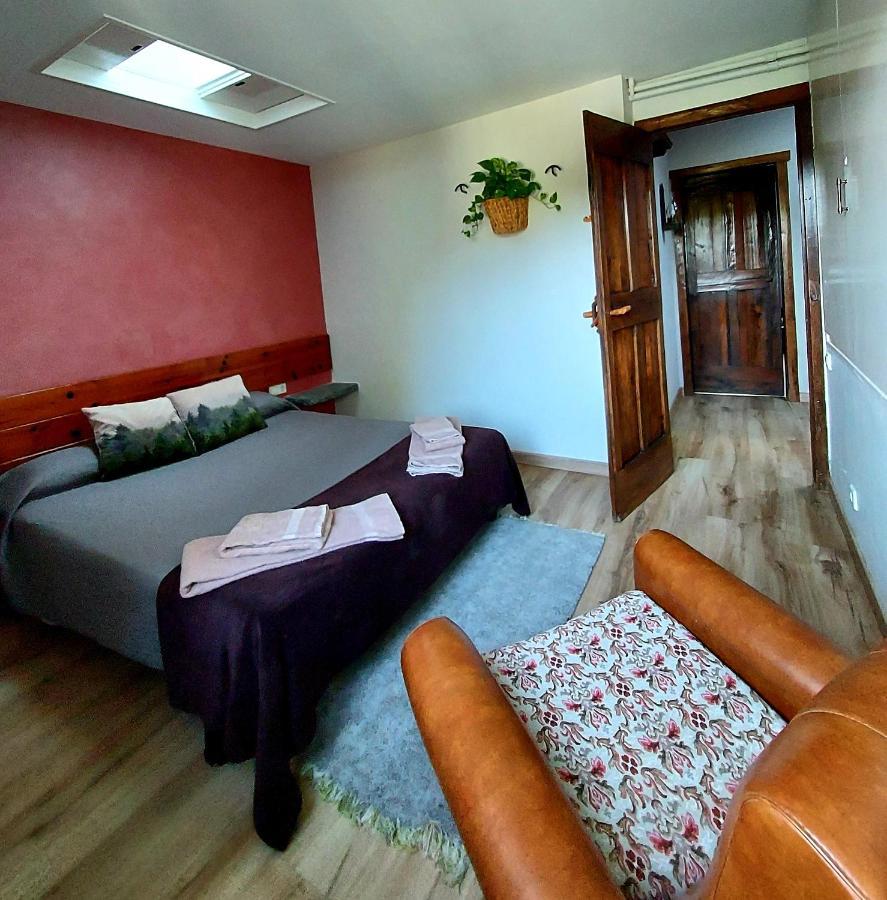 Villa Refugi Del Esquirol à Sobremunt Extérieur photo